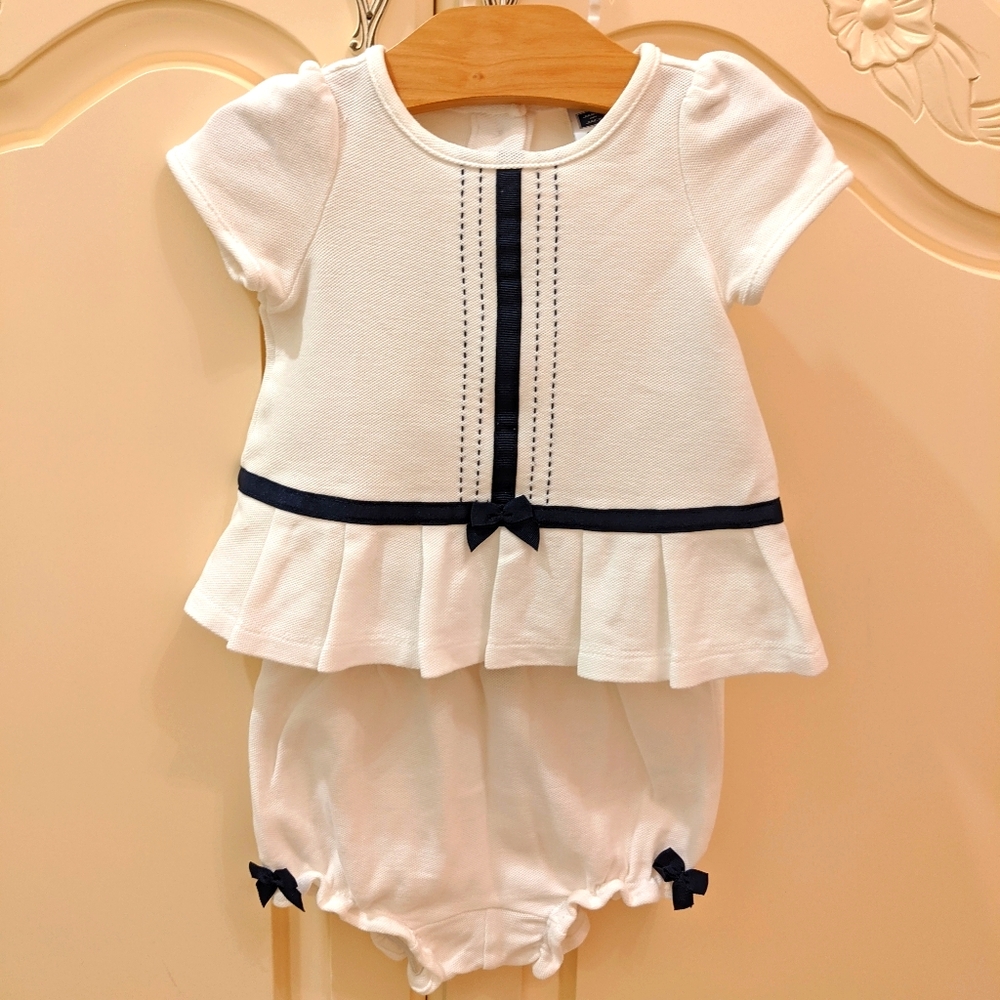 Janie & Jack Blue & White 2 piece 3-9 mo
